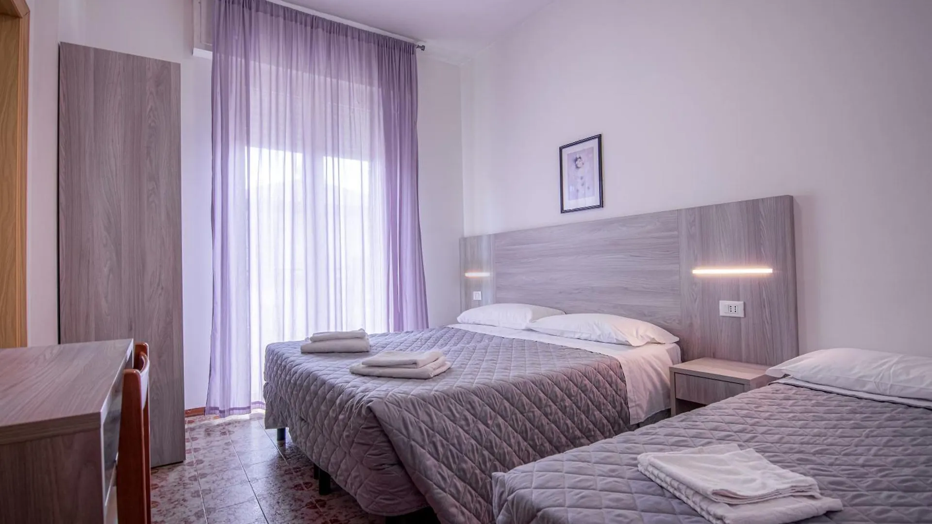 Hotel Stradiot contacts